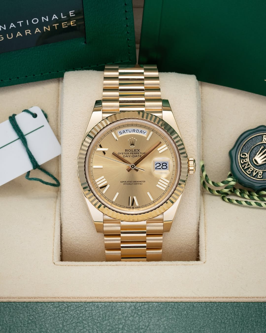 Rolex Day-Date 40MM 228238 18k gold watch