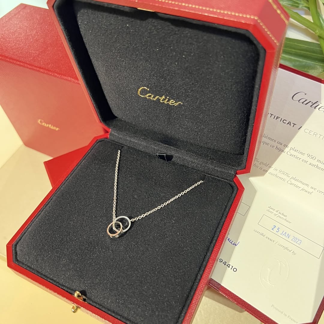 Cartier Love Necklace 18k white gold