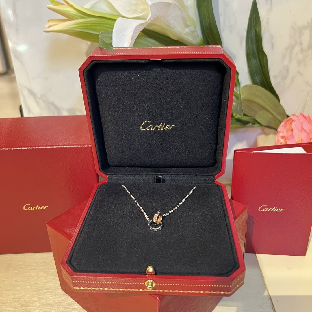 Cartier Love Necklace 18k white gold
